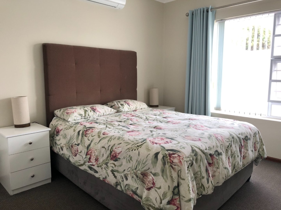 3 Bedroom Property for Sale in De Kelders Western Cape